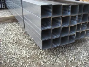 15'H 4" x 4" Post